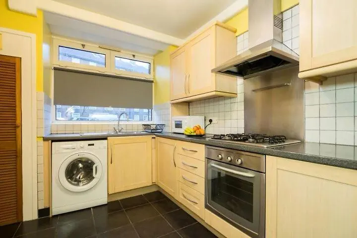 Private Room With Smart Tv In Central London United Kingdom